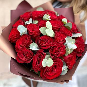 25 Red Roses - code:5074