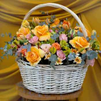 Baskets with flowers - code:8005