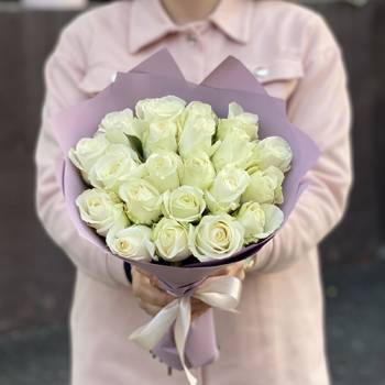 21 white roses (Mahe) - code 8181